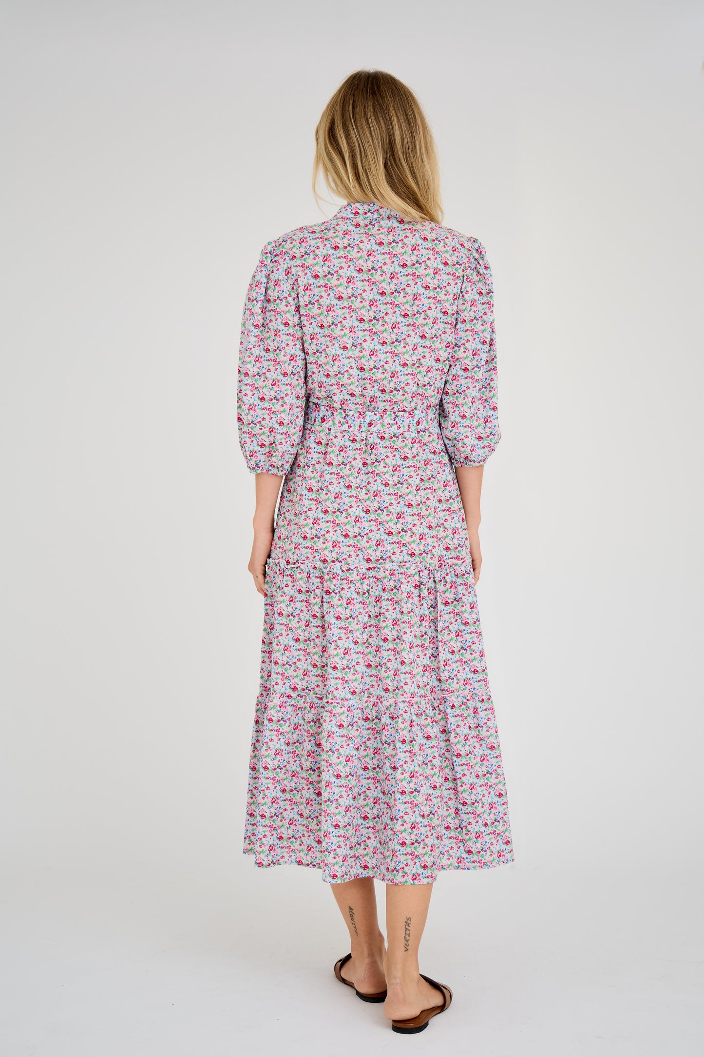 Kate pitkä kukkamekko