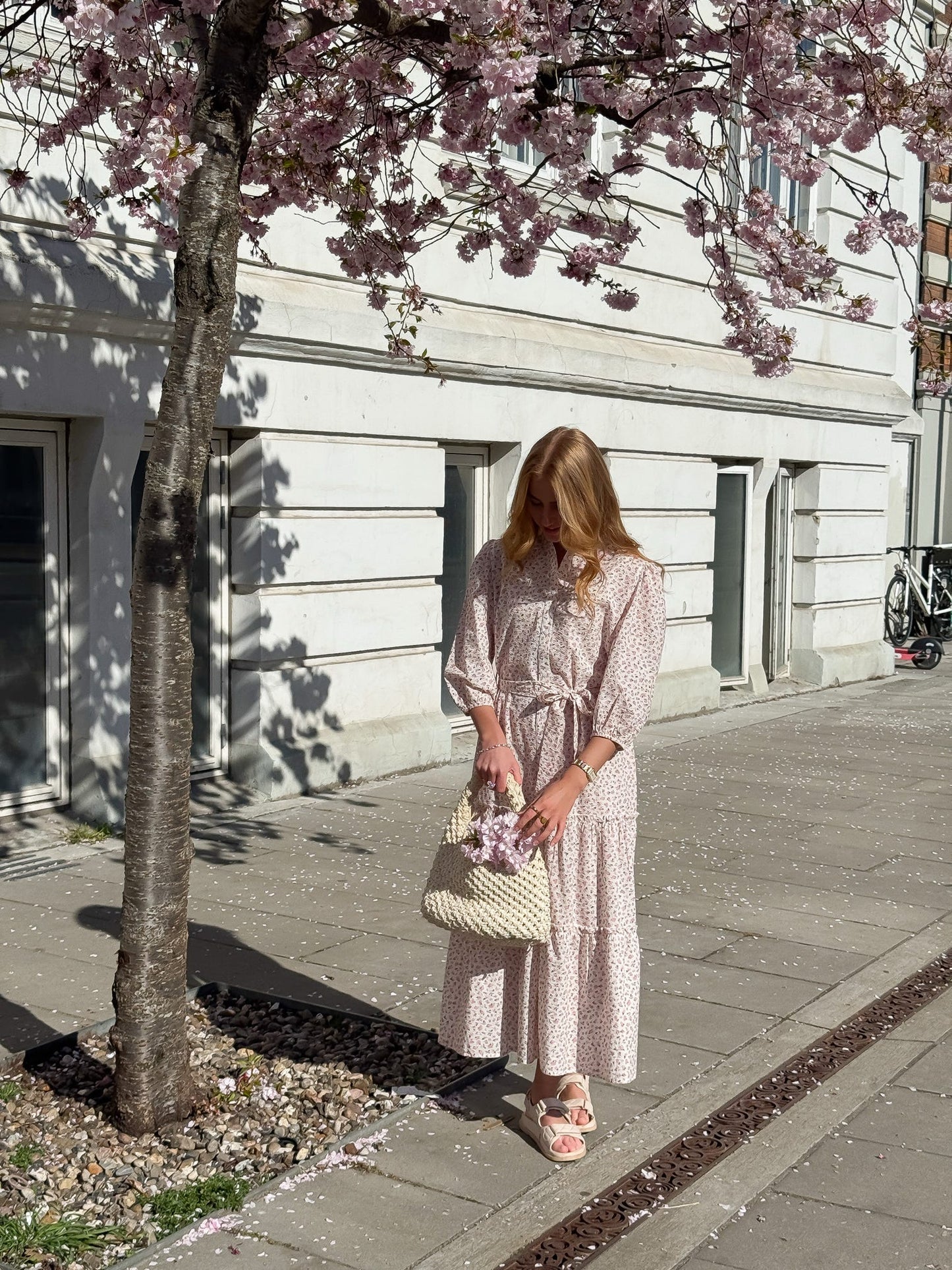 Kate pitkä kukkamekko