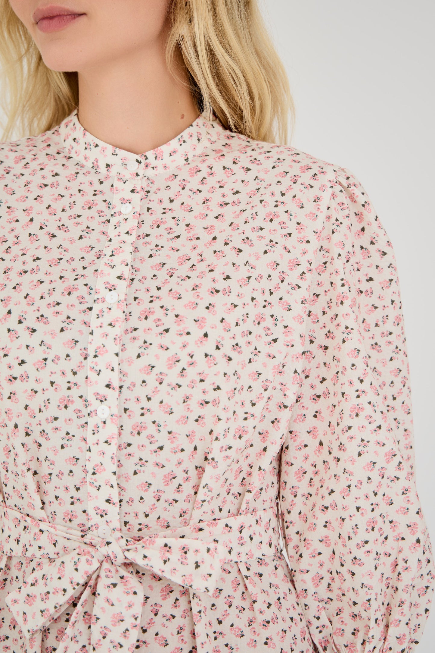 Kate pitkä kukkamekko