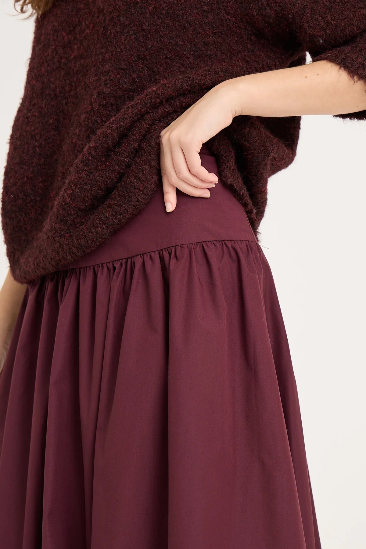 Fia pitkä pallohame, bordeaux