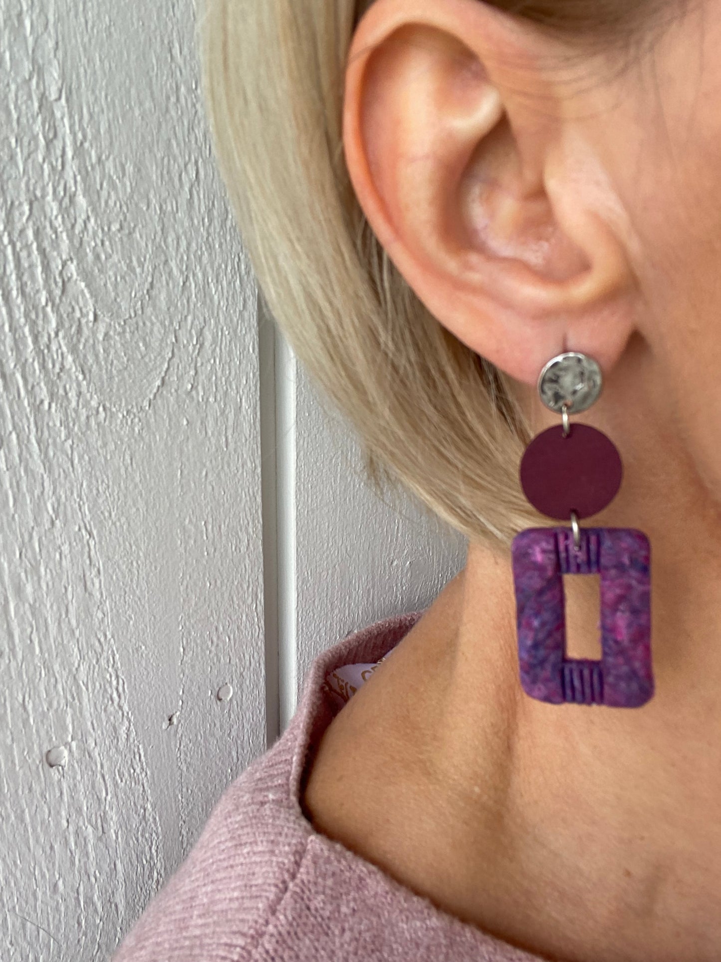 Hulda korvakorut tumma