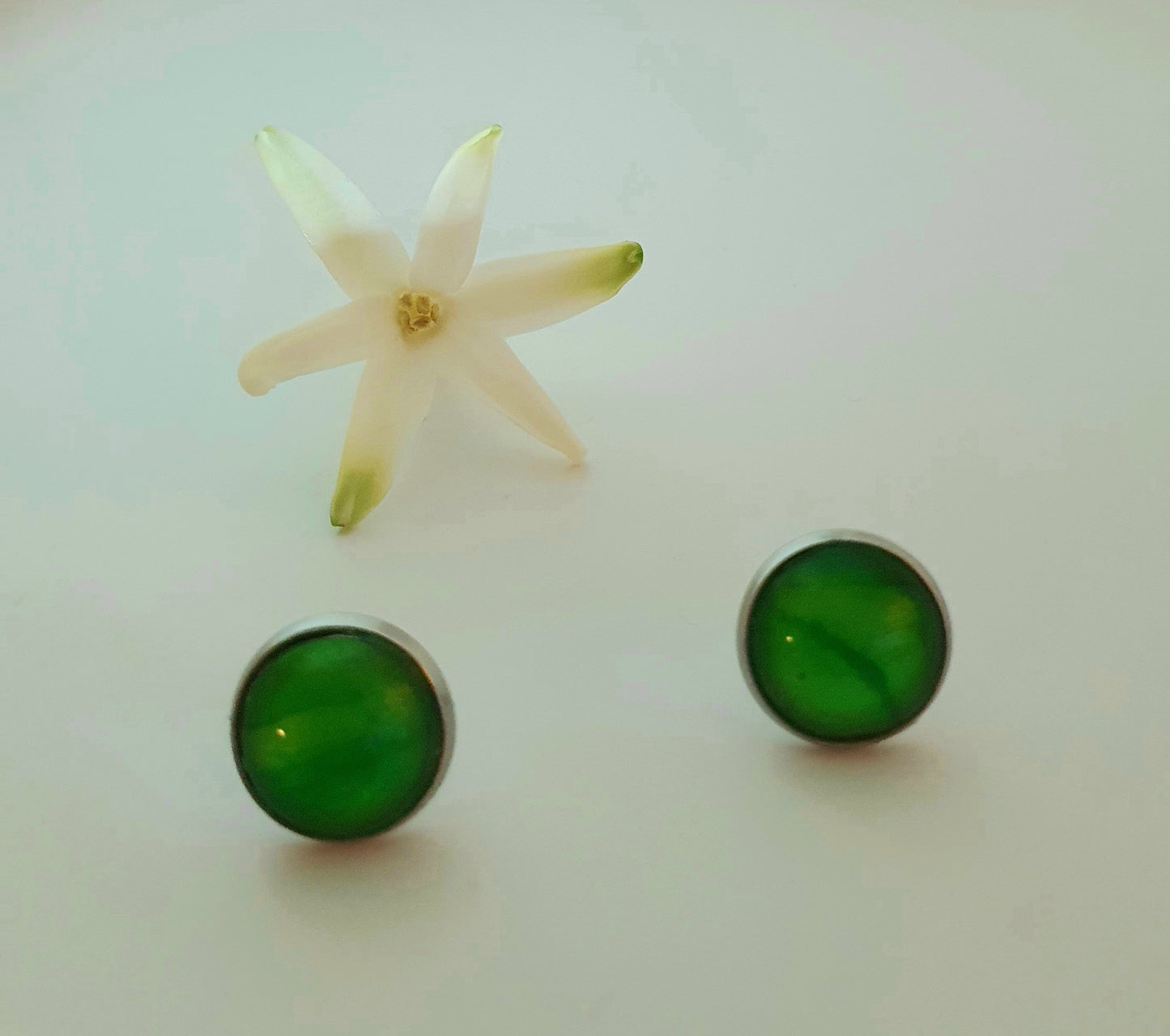 Milja-nappikorvikset 14 mm