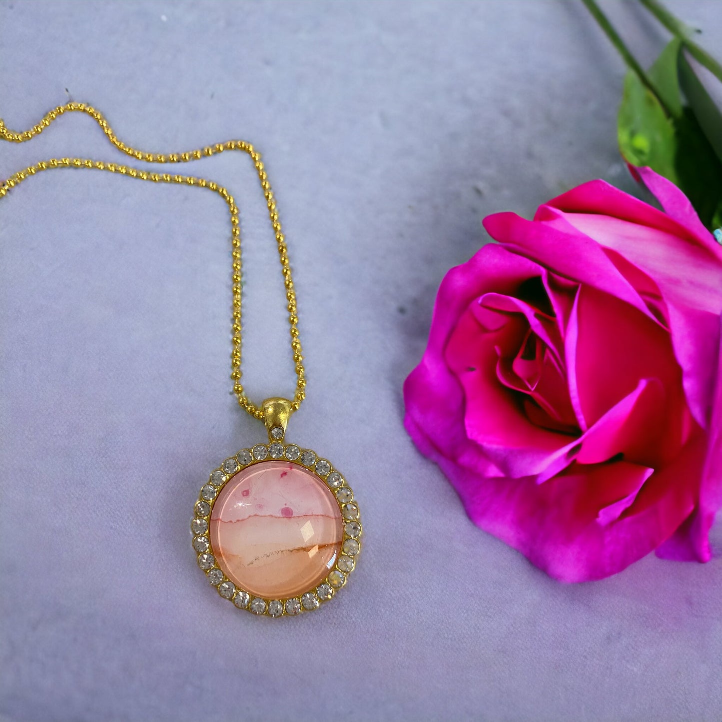 Kaulakoru Strassi Kulta