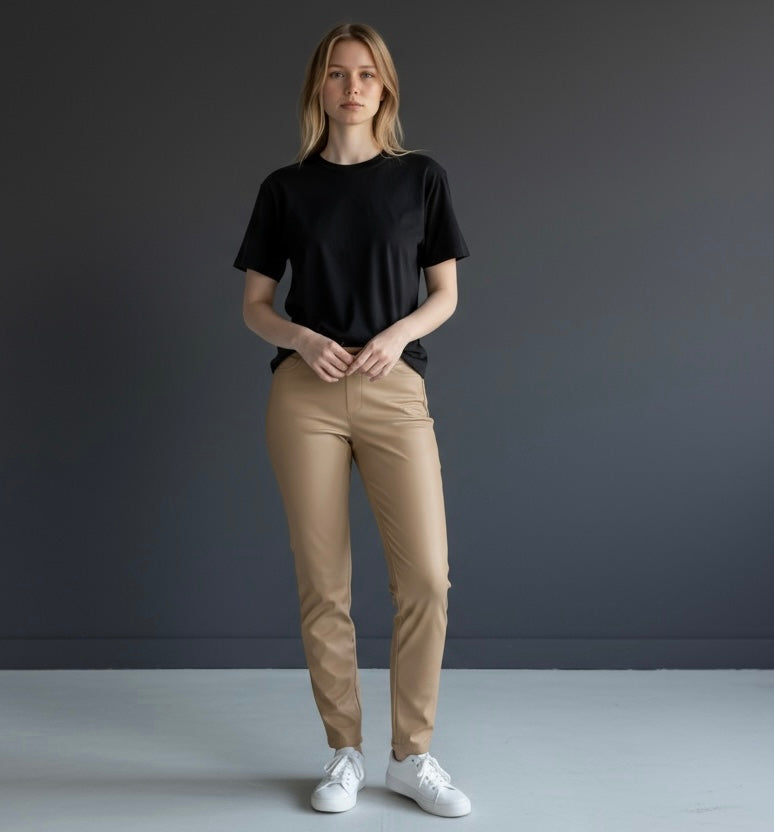 Vegaaniset nahkahousut