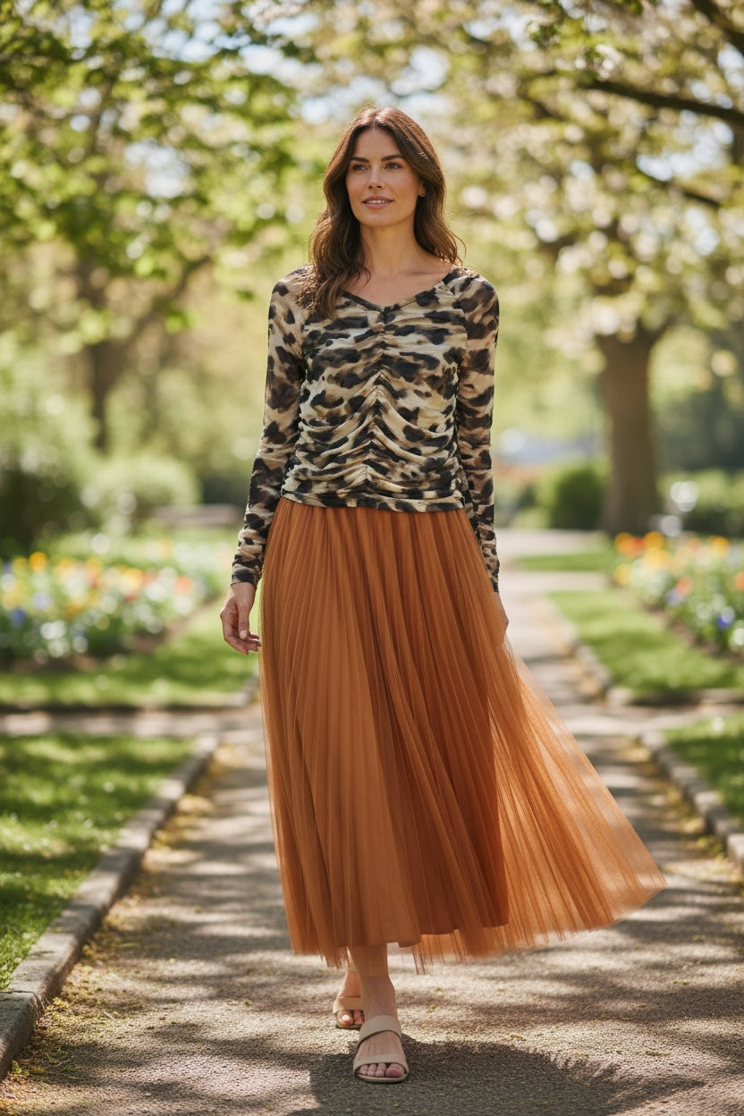 Kuosillinen rypytetty pusero