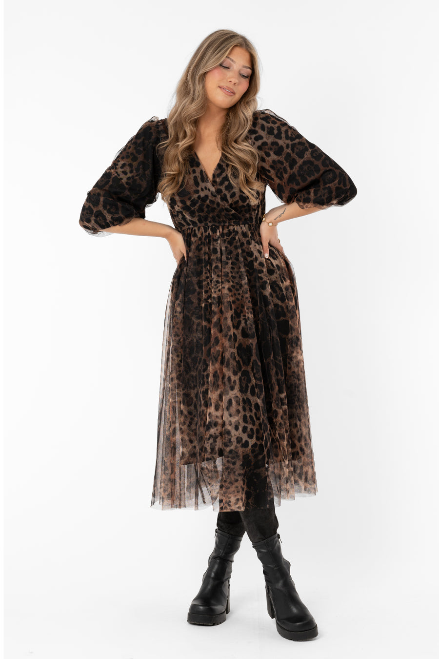Priscilla leopardi mekko