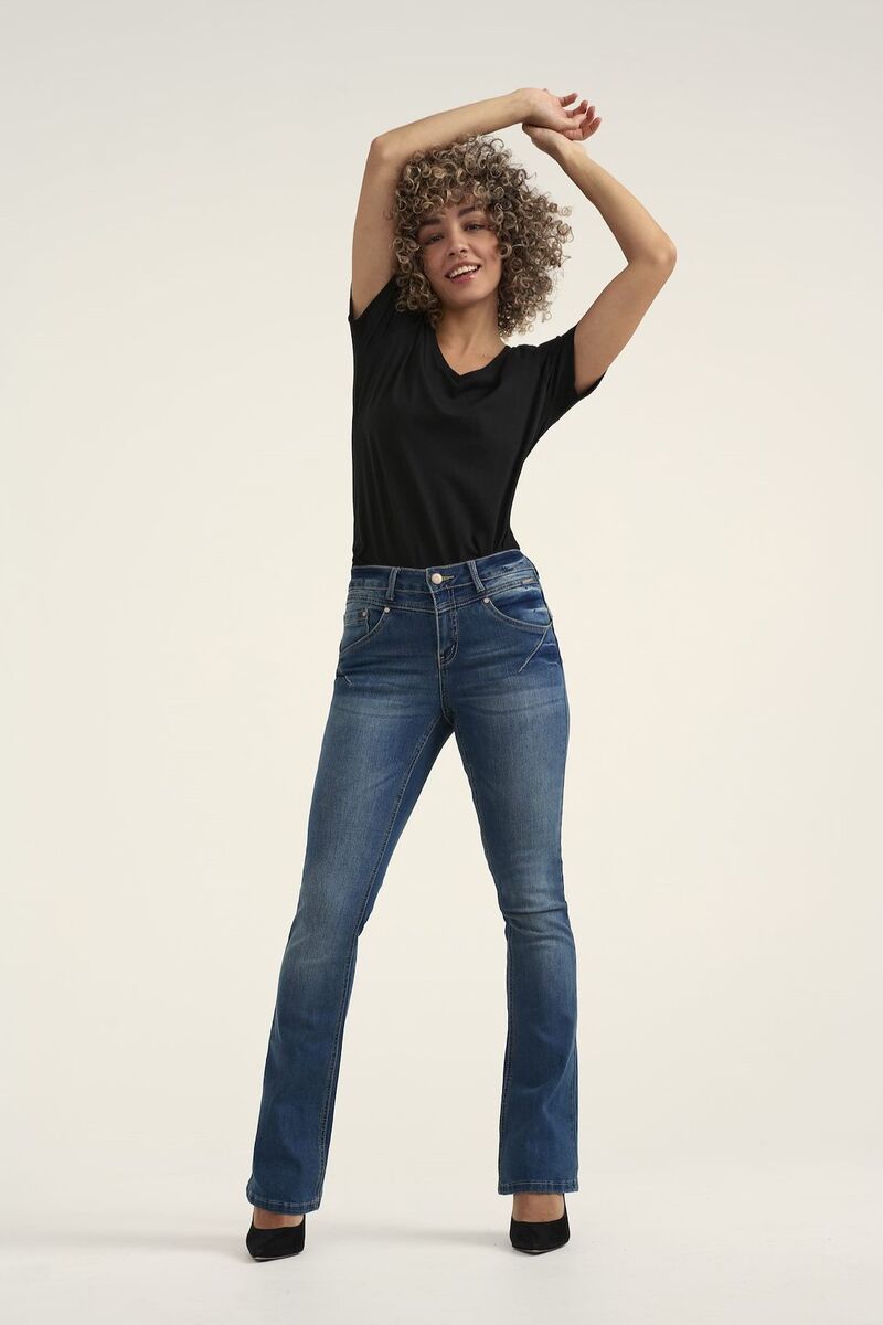 Amalie bootcut farkut, medium blue denim