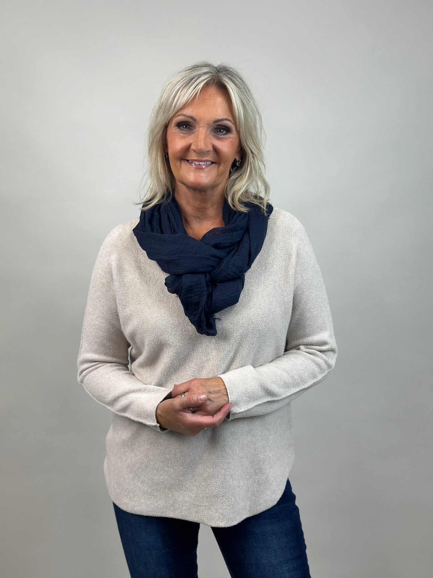 Viskoosi huivi, useita värejä