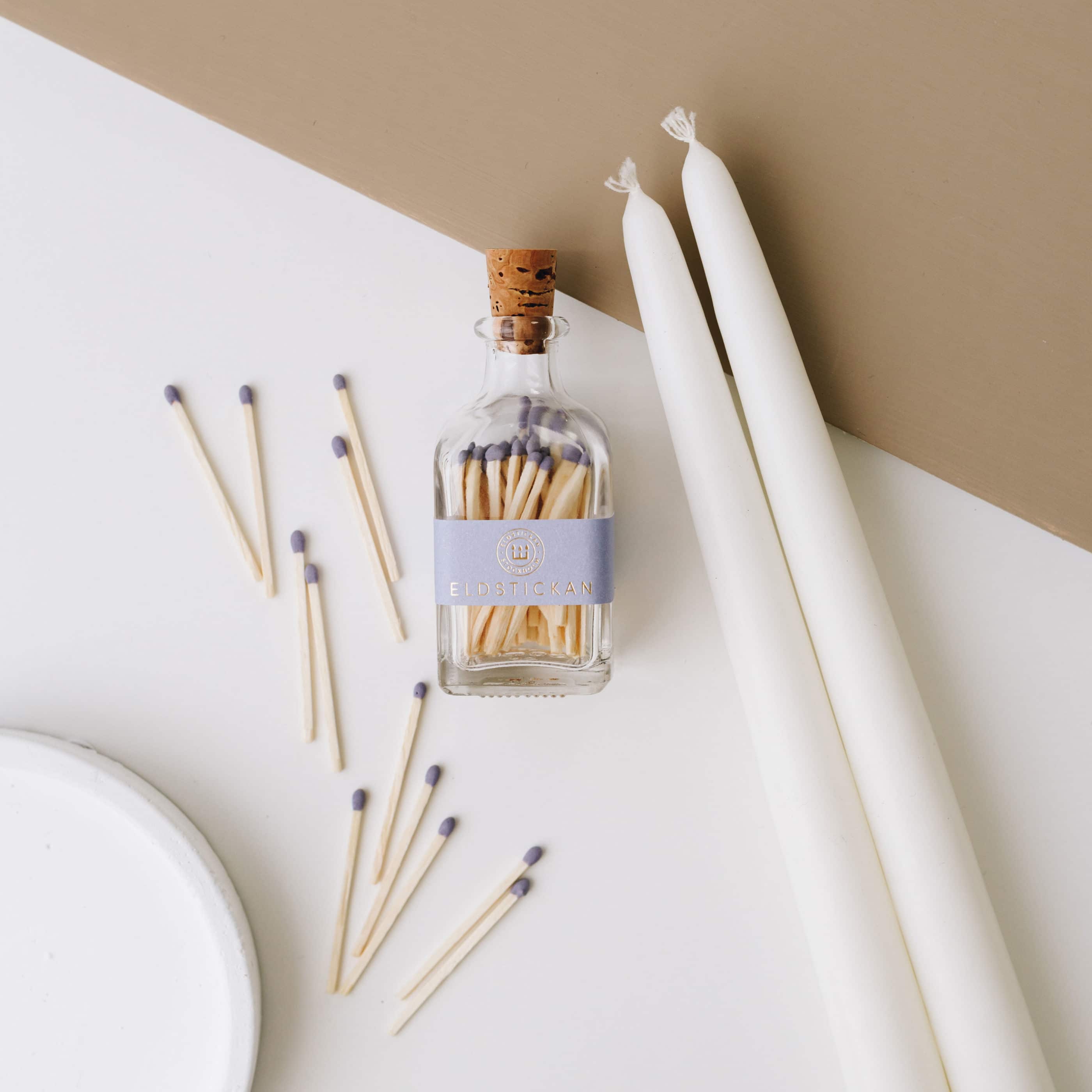 Eldstickan tulitikut, monta variaatiota