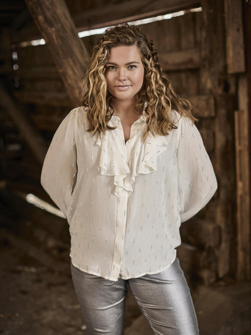 Lataa kuva 1. Mona pusero