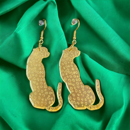 Lataa kuva 1. Leopardi -korvakorut