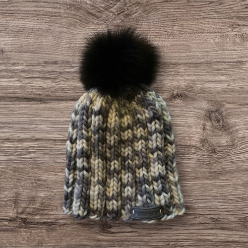 Lataa kuva 1. Meri uniikki pipo