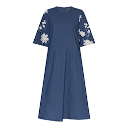 Lataa kuva 1. Midi mekko broderatuin hihoin