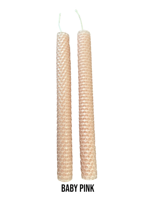 Lataa kuva 1. Mehiläisvahakynttilät 2 kpl, useita värejä