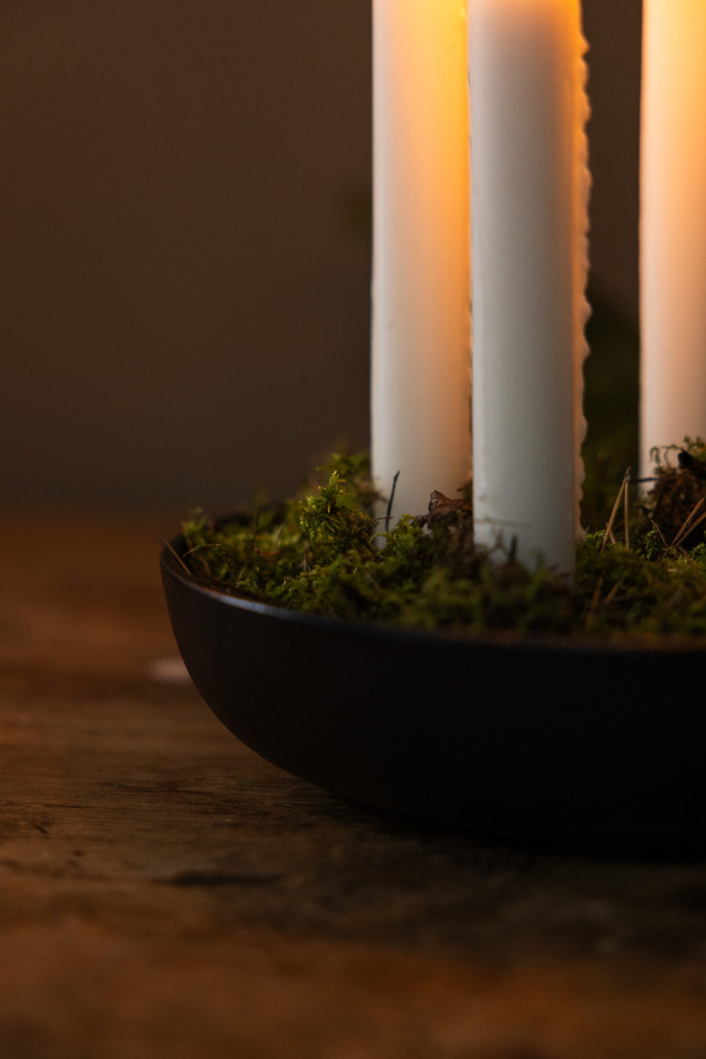 Keraaminen alusta 4 kynttilälle