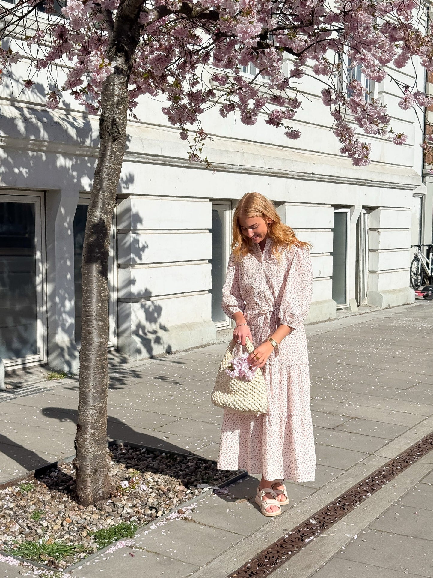 Kate pitkä kukkamekko