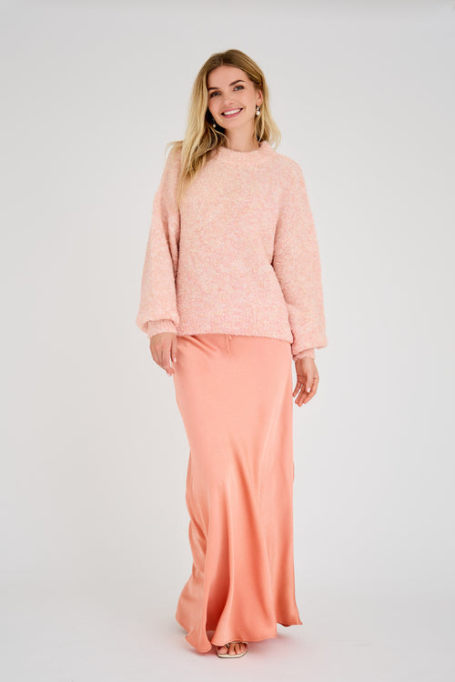 Lataa kuva 1. Patrisia neule