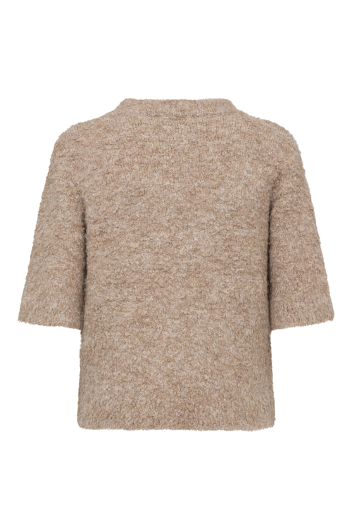 Lataa kuva 1. neuleet