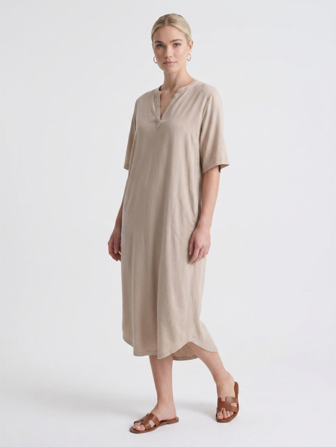 Kamilia Kaftan -mekko