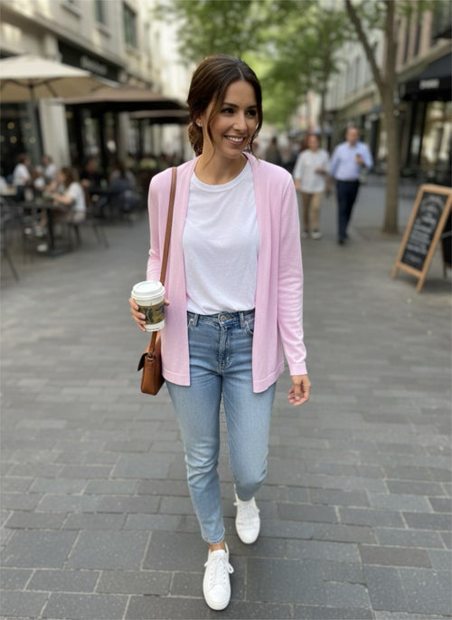 Lataa kuva 1. Kevyt neuletakki