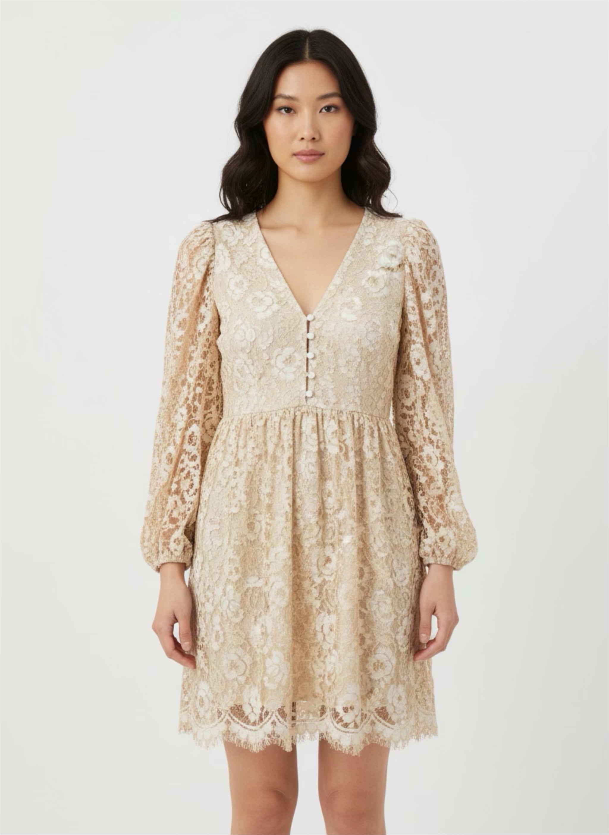 Golden Romance -mekko – herkkää eleganssia