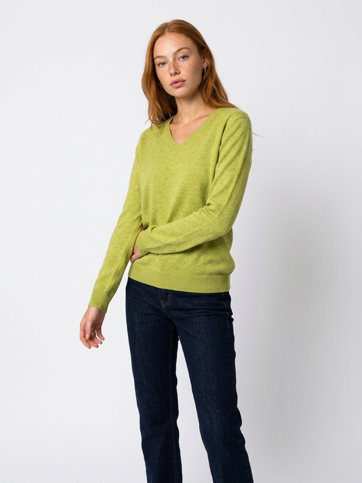 Viola V-neck – pehmeä neule