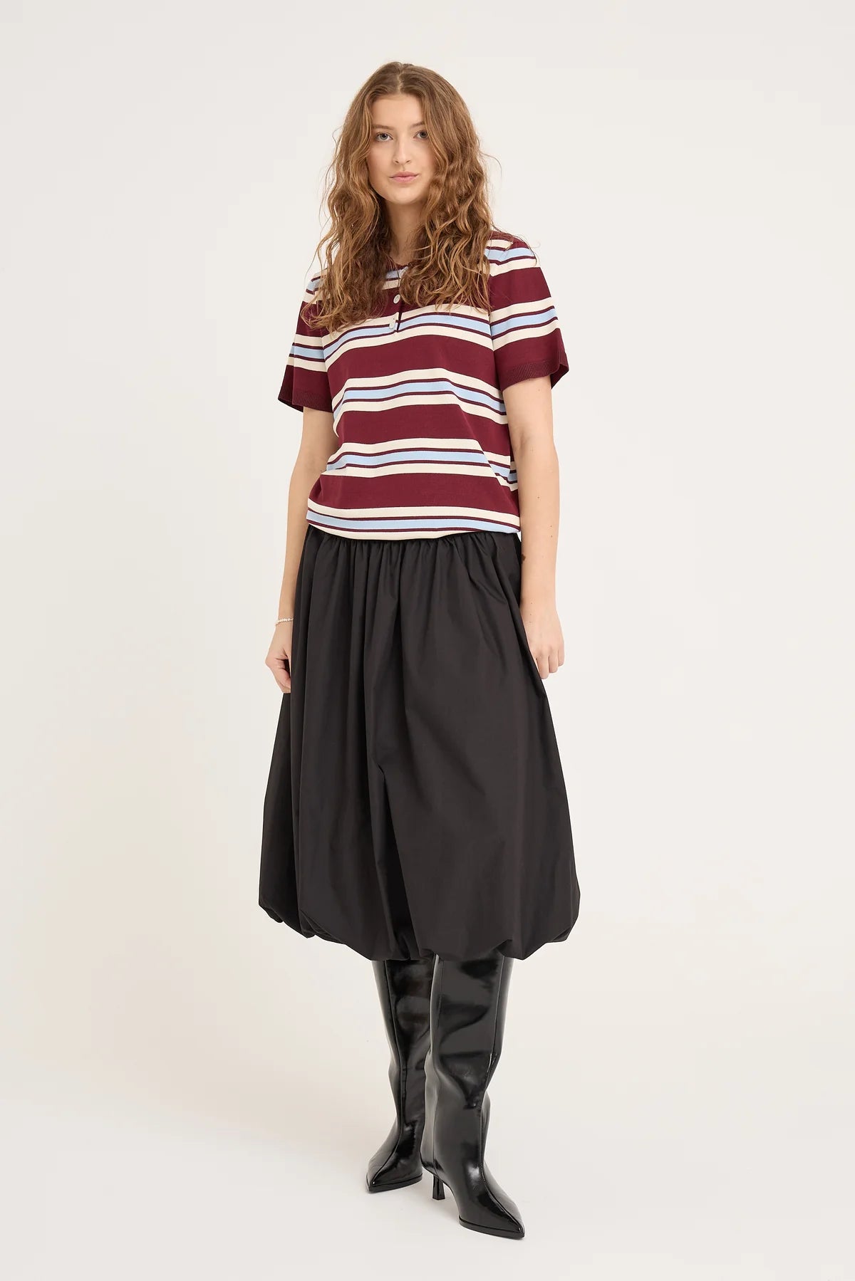 Fia pitkä pallohame, musta