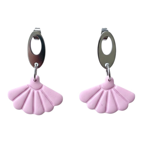 Lataa kuva 1. Lempi- simpukka korvakorut