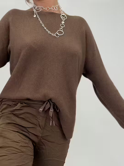 Lataa kuva 1. Stella neule