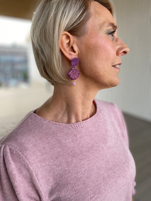 Lataa kuva 1. Aarre-korvakorut helmellä mustikka Kalajoki