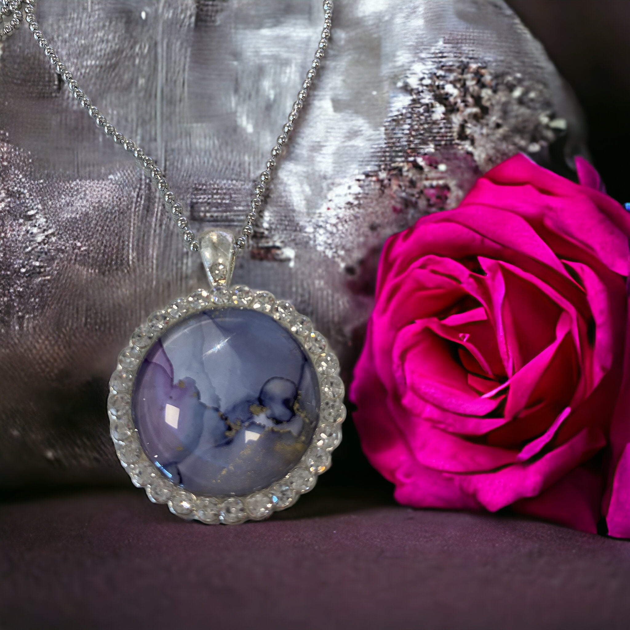 Kaulakoru Strassi Hopea