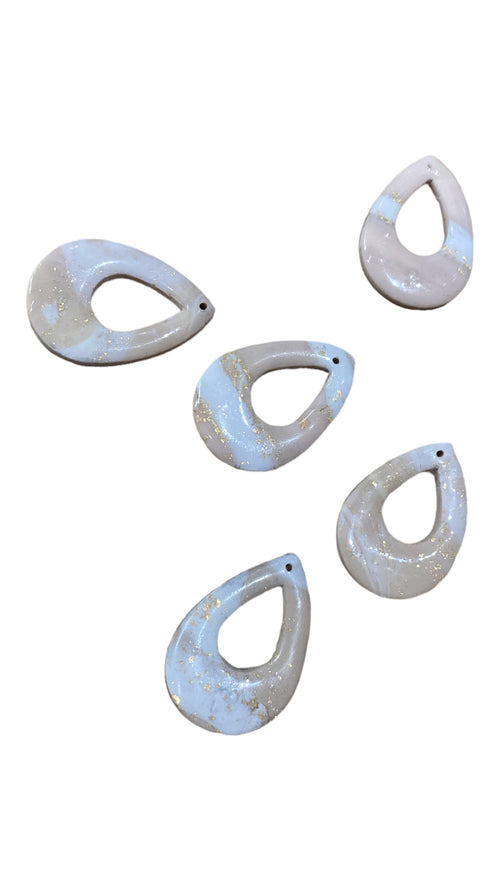 Lataa kuva 1. Rauha korvakorut