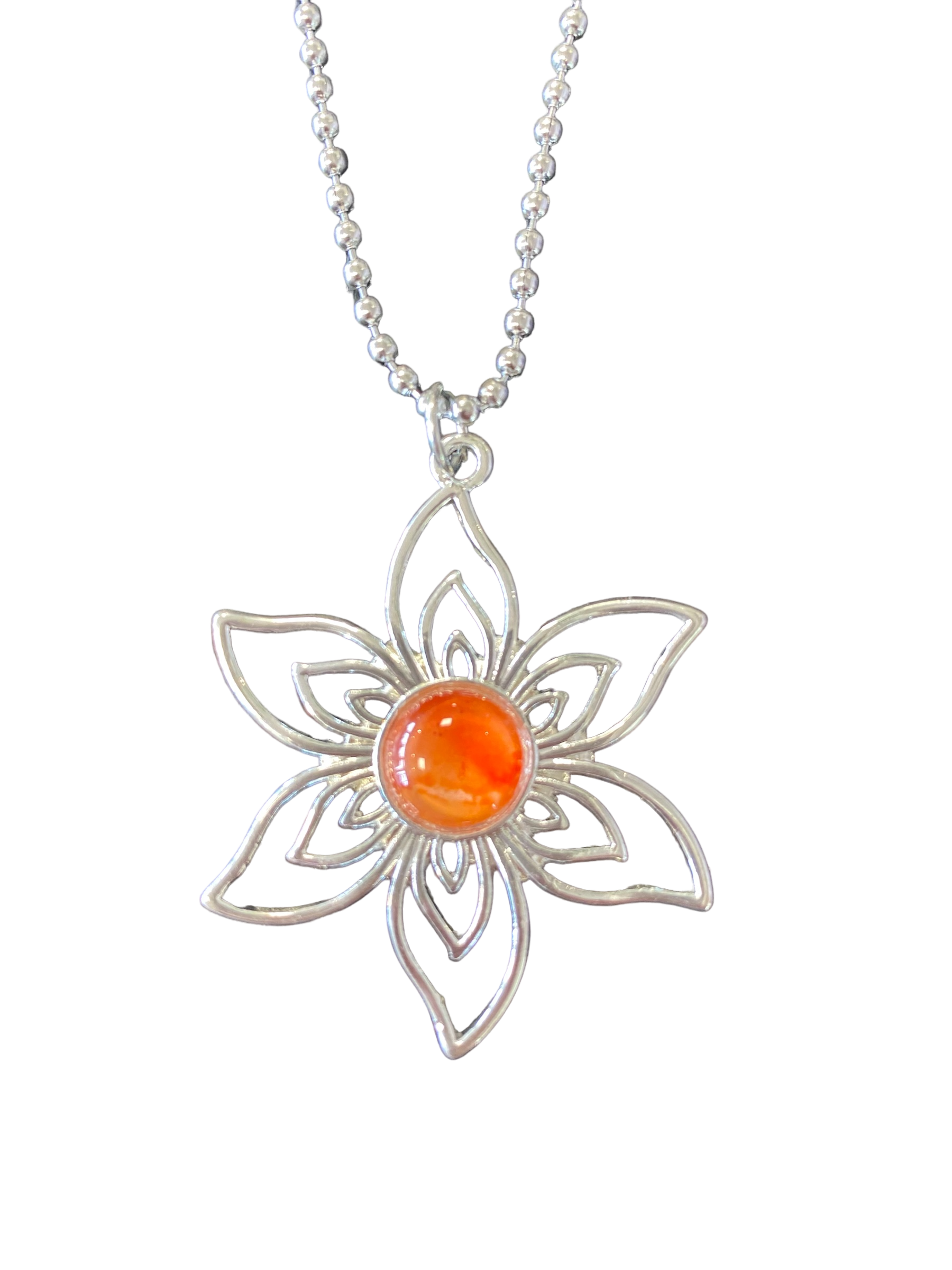 Tähti Kaulakoru, käsinmaalattu kivi