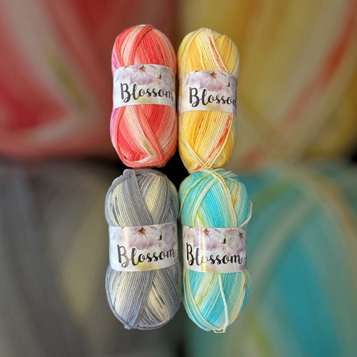 Lataa kuva 1. Blossom-villasekoitelanka