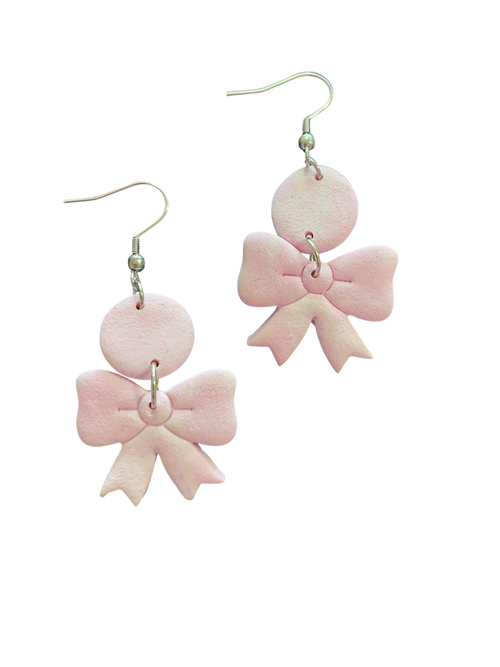 Lataa kuva 1. Rusetti Korvakorut vaaleanpunainen