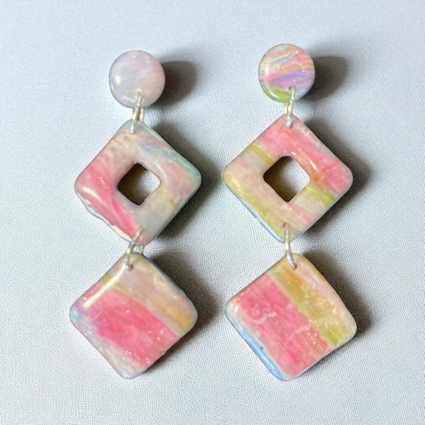 Matilda korvakorut vaalea