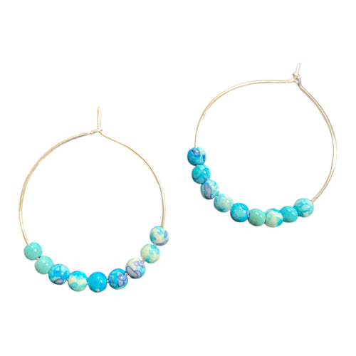 Lataa kuva 1. Helmi Korvakoru