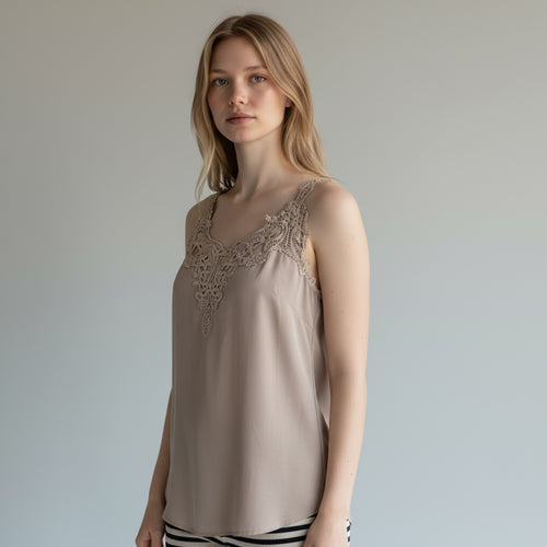 Lataa kuva 1. Anna Toppi