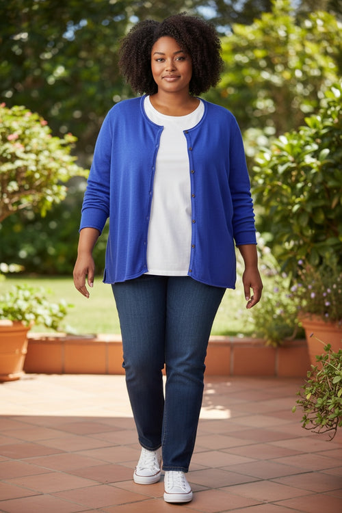 Lataa kuva 1. Pluskoon sininen neuletakki XXL