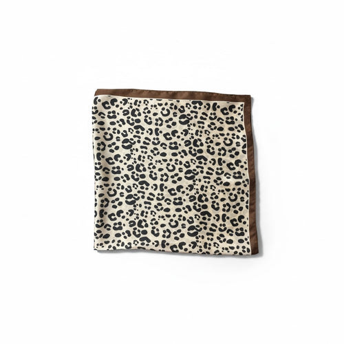 Lataa kuva 1. Satiini pikkuhuivi