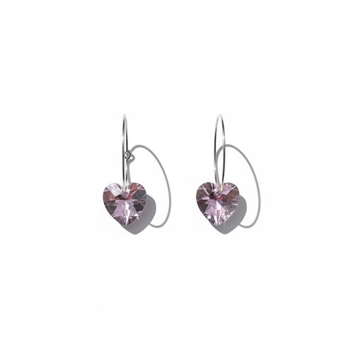 Lataa kuva 1. Aurora sydänkorvakorut