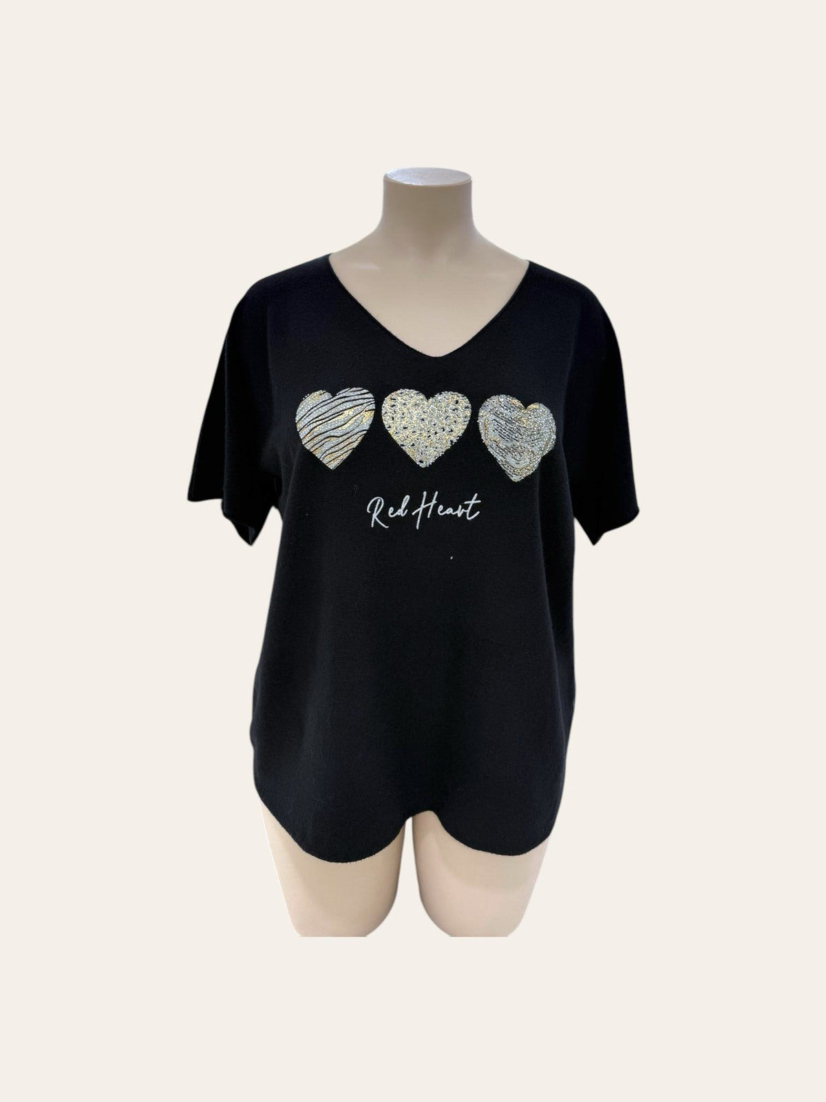 Kolmen sydämen T -paita