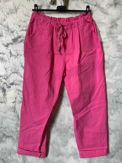 Lataa kuva 1. Anelma Plus One Size -housut