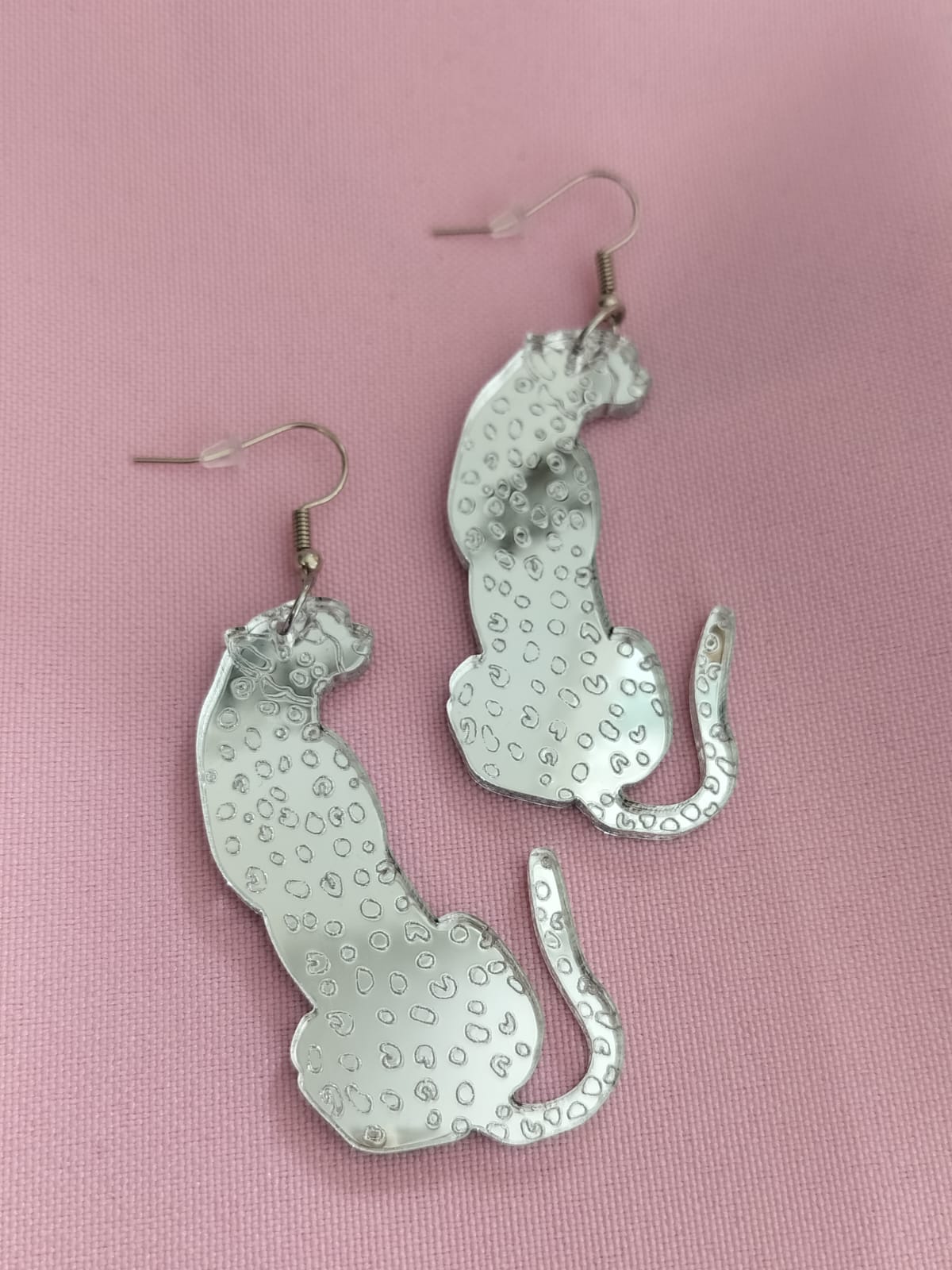 ArtTiina korvakorut, hopeinen leopardi