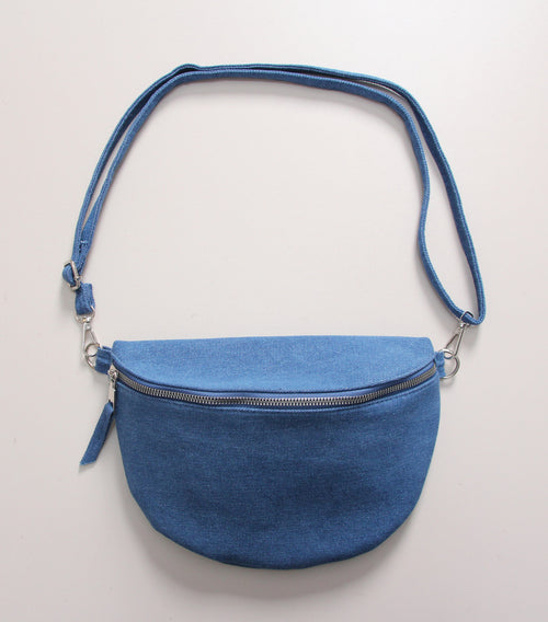 Lataa kuva 1. Denim Crossbody -laukku