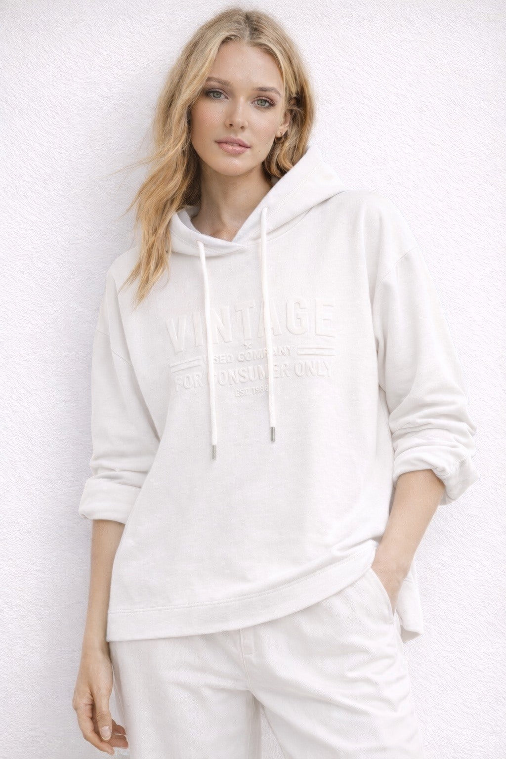 Vilma Vintage -collegehuppari