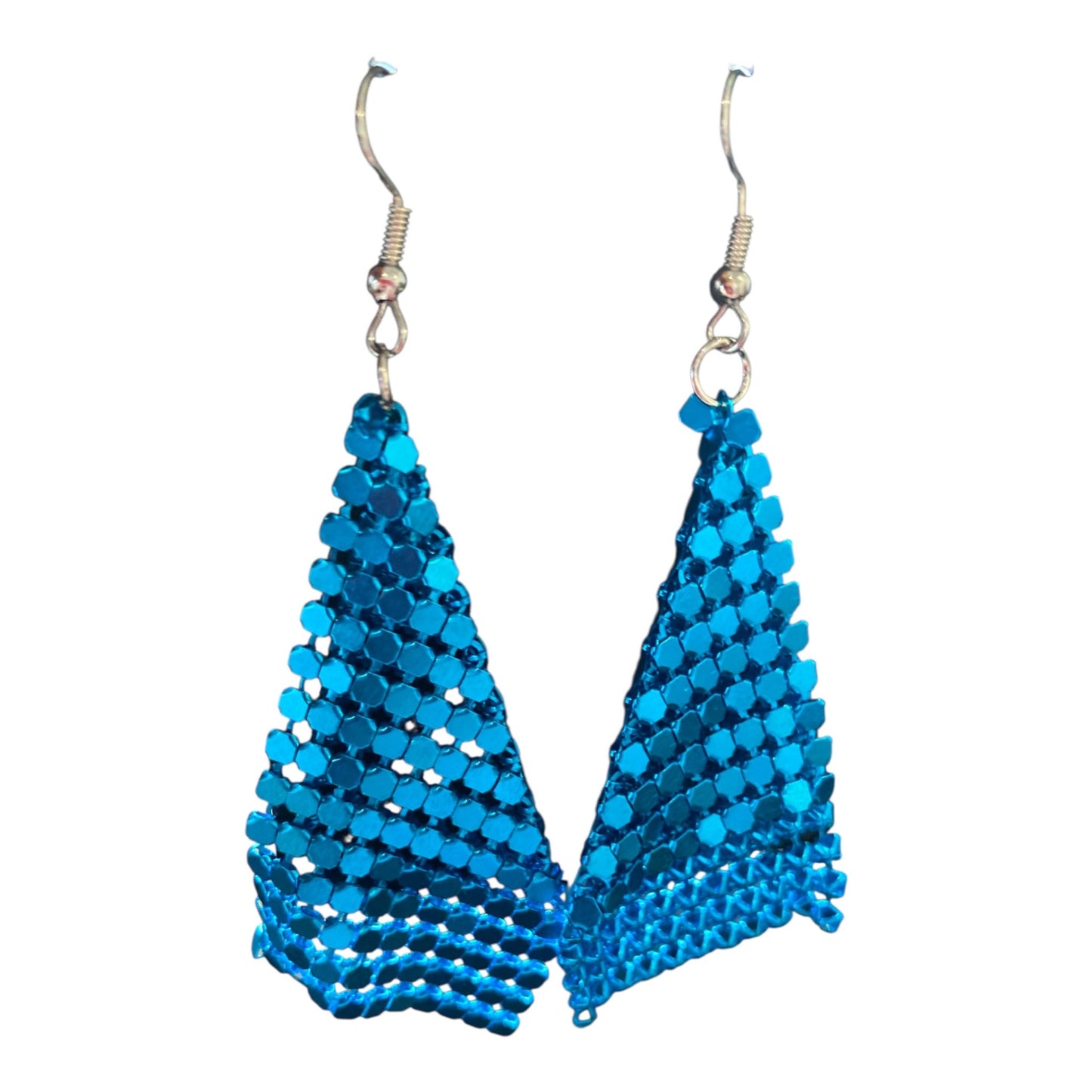 Katjuska bile korvakorut